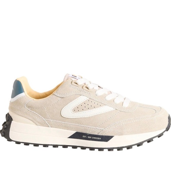 Tretorn NWT women's Katie Leather Tan  Sneakers Size 8 - Picture 4 of 7